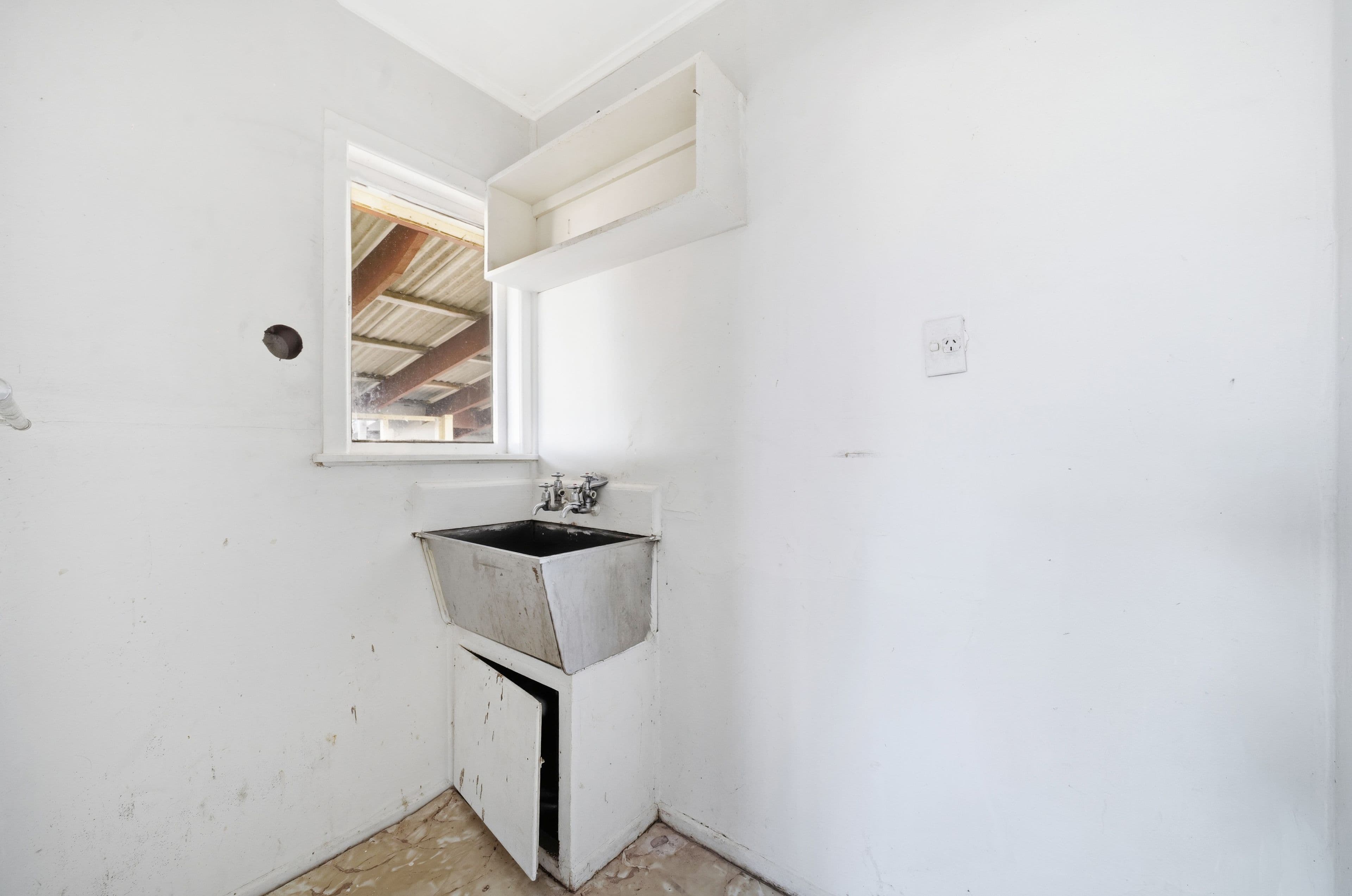 156 Hall Avenue, photo 10