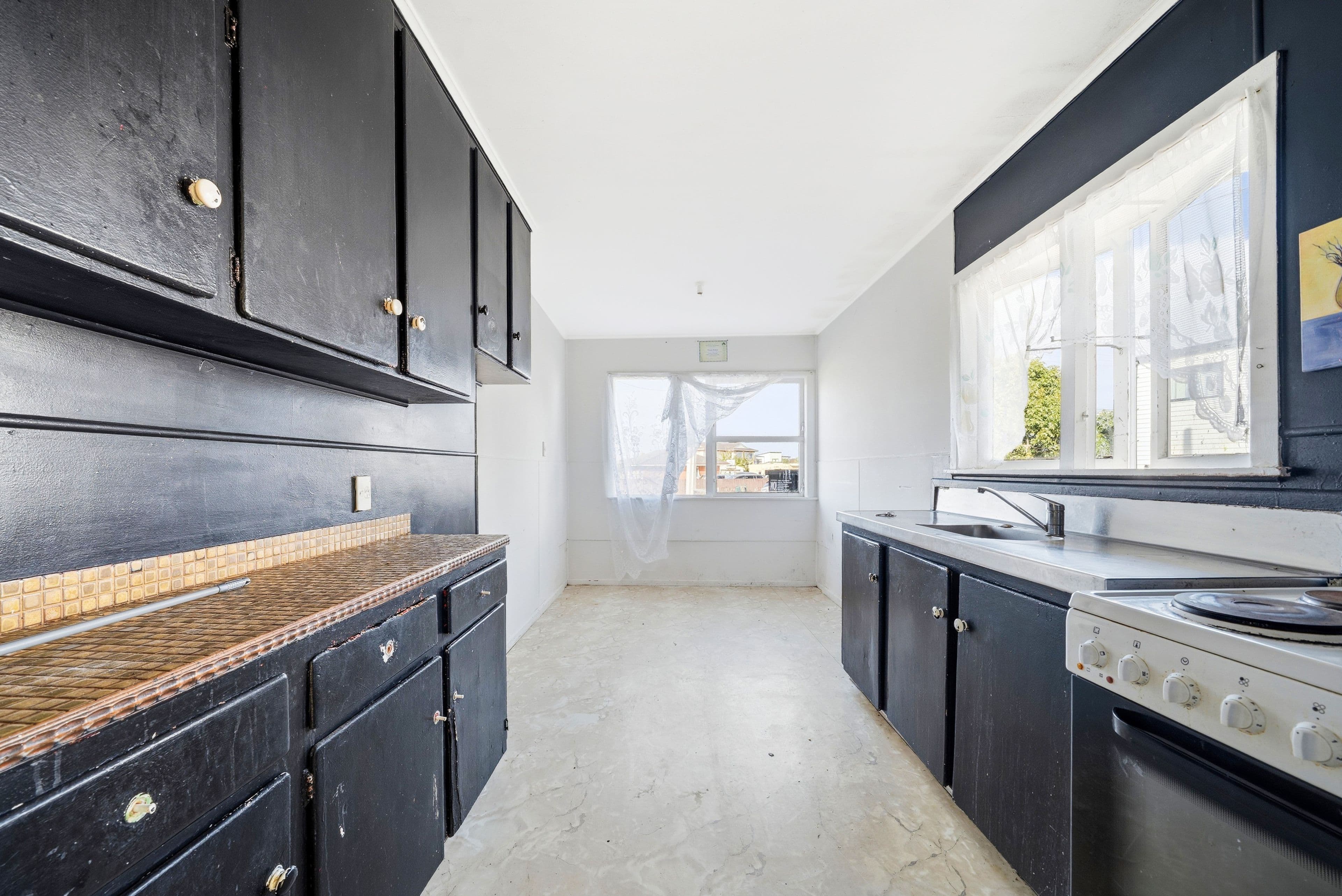 156 Hall Avenue, photo 5