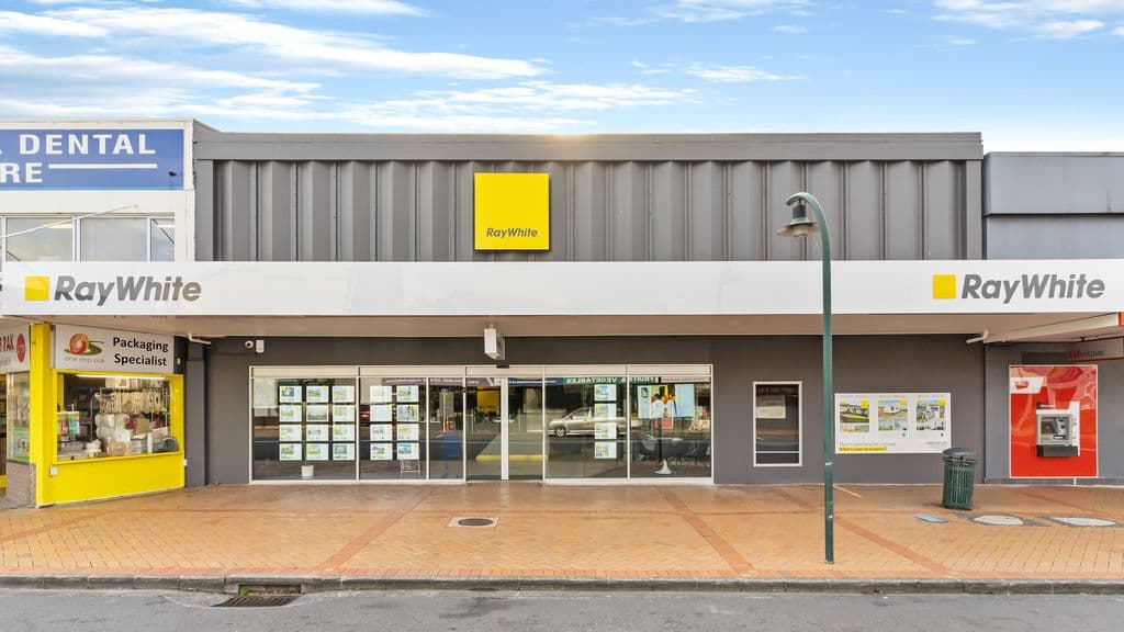 Ray White Manurewa office, serving The Gardens