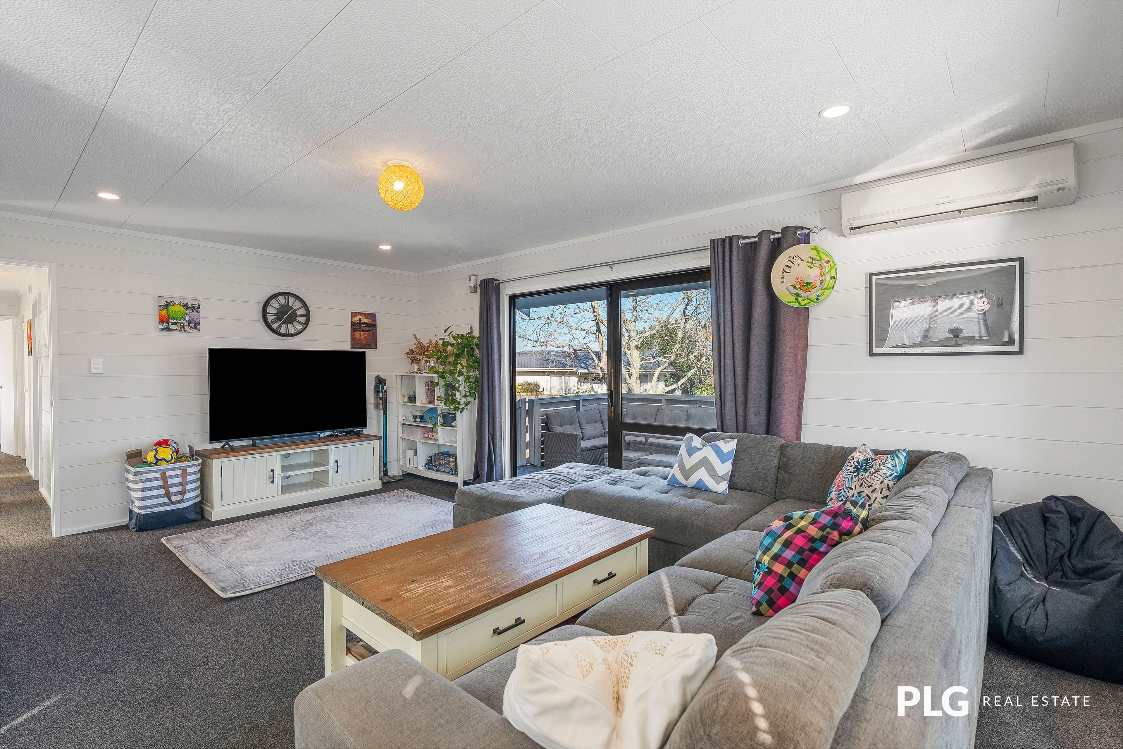 139 Finlayson Avenue, photo 2
