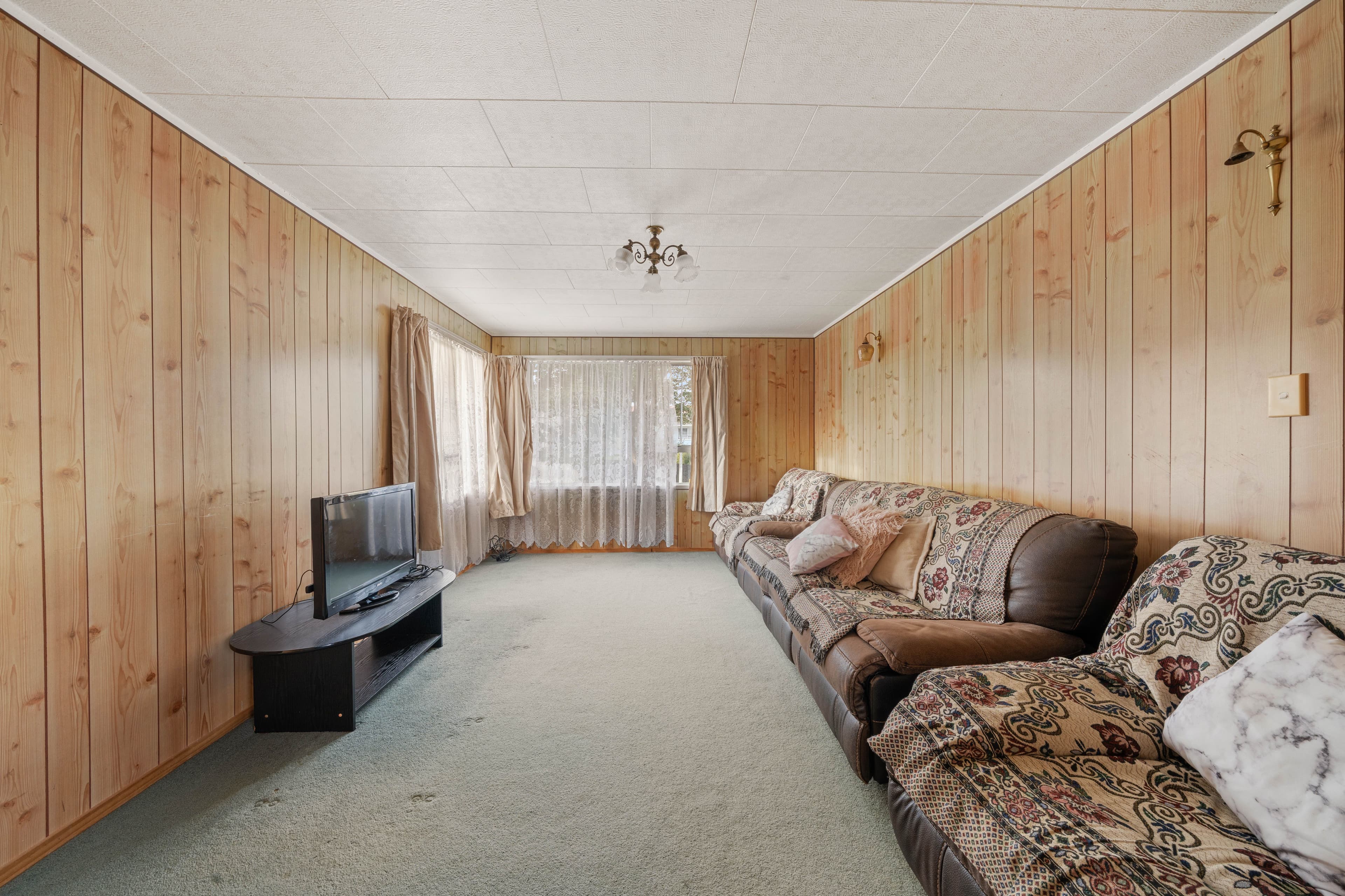 Sold: 56 Ferndown Avenue, Papatoetoe