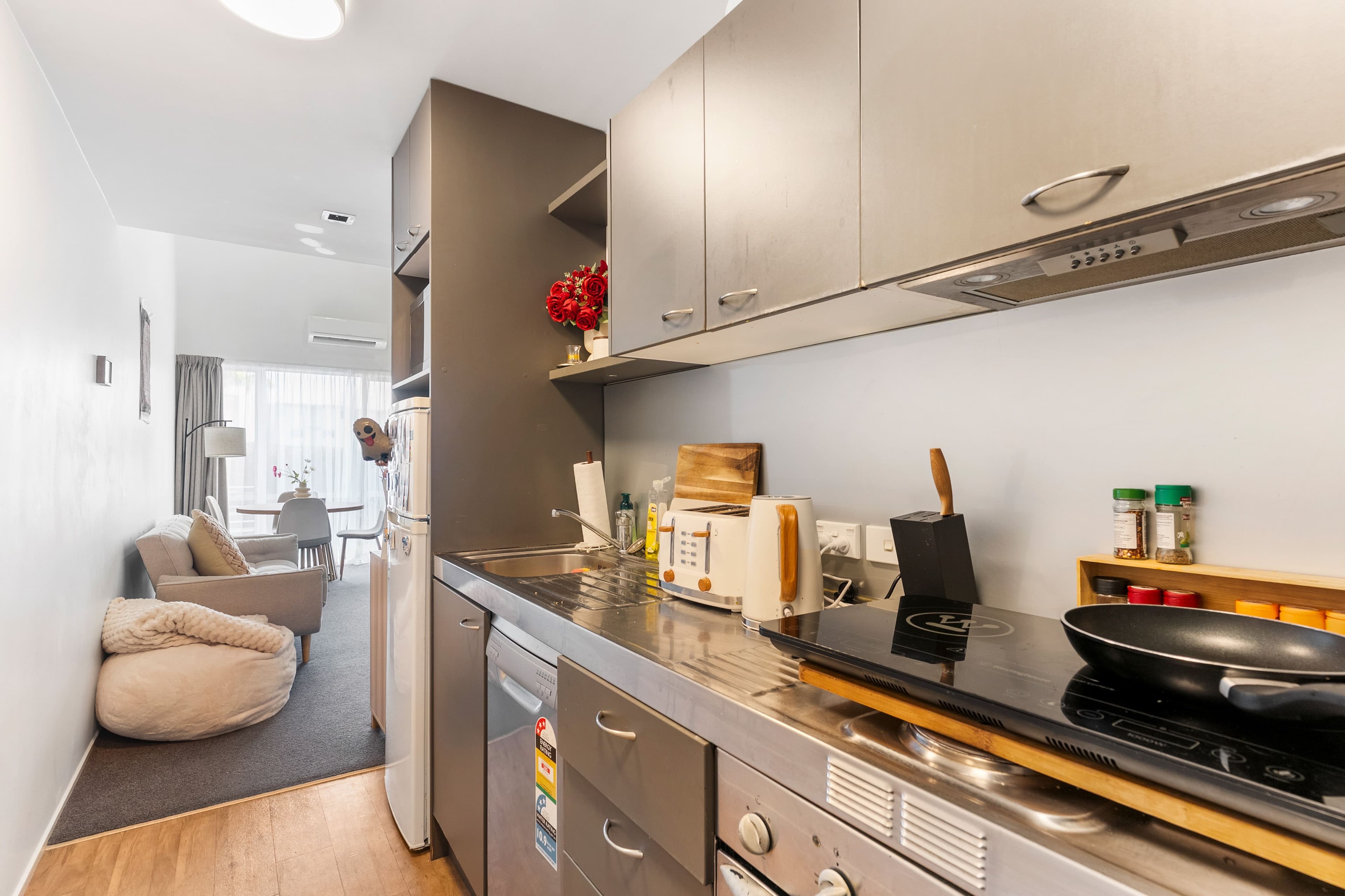 83/7 Kelvin Hart Drive, photo 5