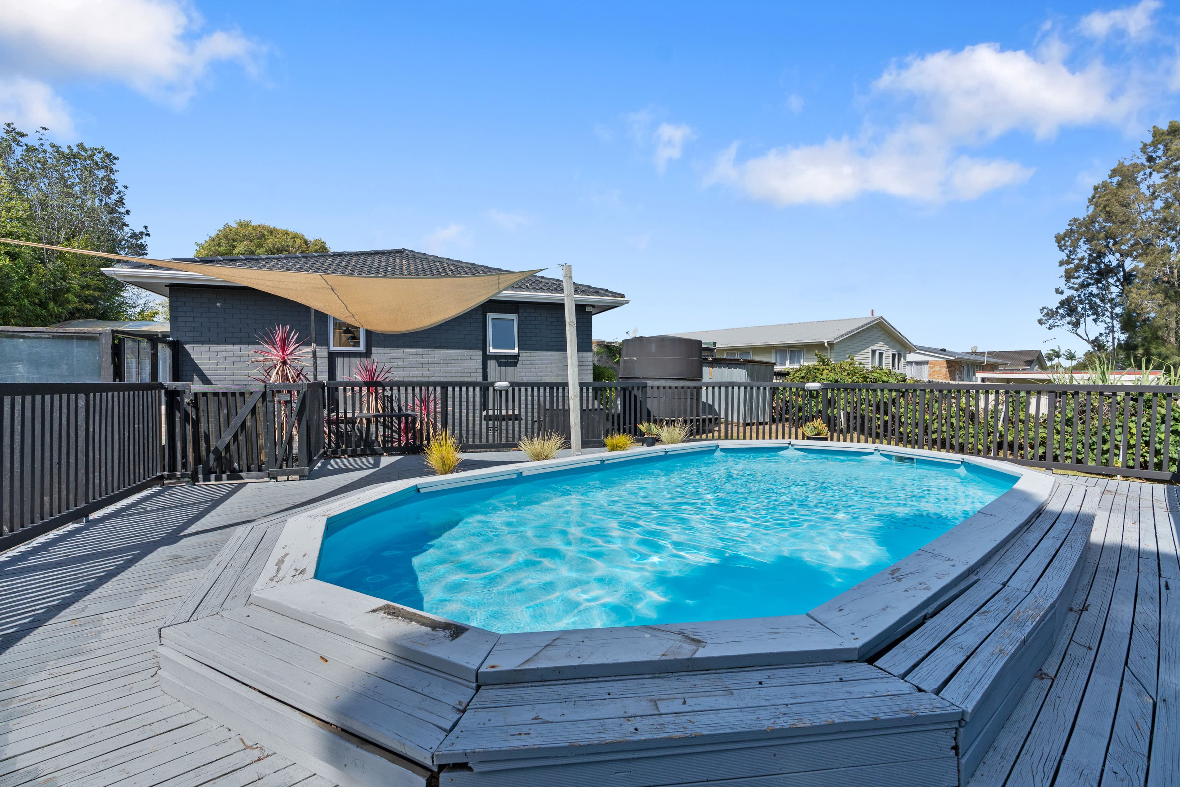 For sale: 46 Molesworth Place